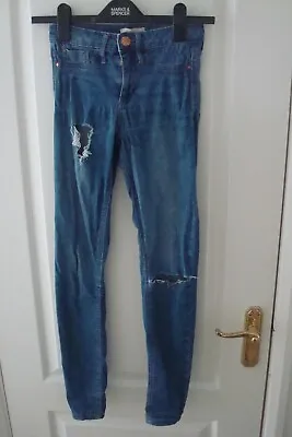 £6 • Buy Ladies River Island Molly Style Ripped Stretch Jeans - Size 6R (EUR 32R)