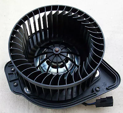 URO 9171429 - HVAC Blower Motor - Volvo C70/S70/V70 98-04 • $99.95