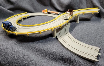 $23.99 • Buy Tyco US1 Electric Trucking Spiral Bridge Gray Slot Car Track Accessory 