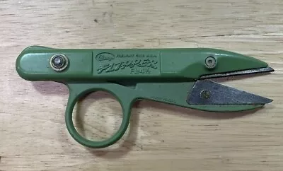 Vintage Clauss Thread Nipper Snips Scissors Green Heavy Duty USA Made • $24.99