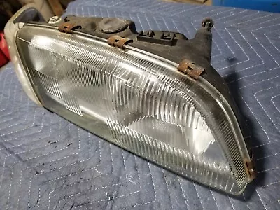 1998-2000 Volvo V70 V70R Wagon OEM Passenger Right R Headlight + Corner #331AN • $79.99