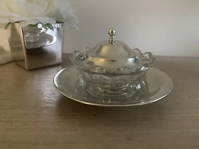 £10 • Buy Vintage Silver Plated Butter Dish With Lid And Frosted Glass Liner.