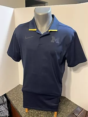 Nike Dri-Fit Men’s Michigan Wolverines Polo Golf Shirt Blue Small Poly Spandex • $17