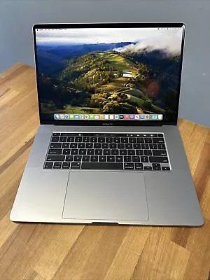 2019 16  MacBook Pro 8 Core 2.3ghz I9 / 16GB Ram / 1TB SSD / 5500M 4GB • $342