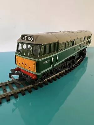 Triang / Hornby 00 Gauge BR Class31 Diesel Loco NoD5572 BR Green Tested  • £26