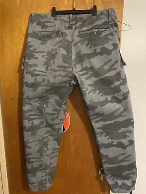 G-star Camo Cargo Pants • $25