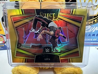 $99.99 • Buy Lita 2023 Panini Select WWE Snapshot Gold # 01 /10 Bookend