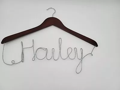 Custom Hanger  Hailey  • $7.99