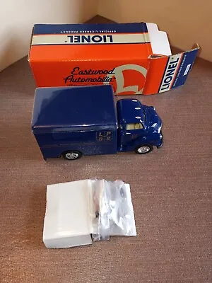 Lionel Eastwood Automobilia 383500 Lionelville Delivery Parcel Truck With Figure • $25