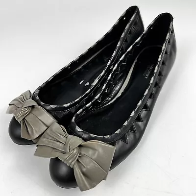 B Makowsky Leather Flats Women’s 8M Black Gray Bow Cutouts Mini Heel  • $19.95