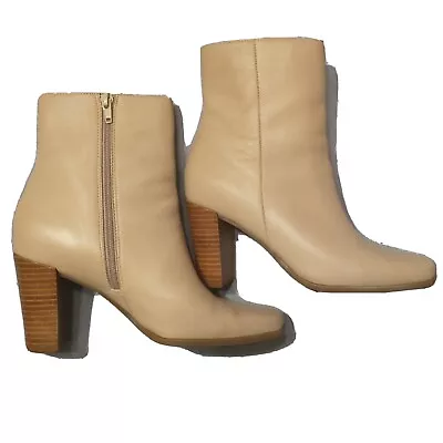 Amanda Smith Womens Myth Zip Up Ankle Boots Size 7M • $35