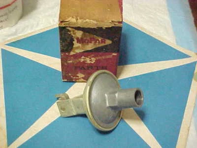 $79.50 • Buy 1957 Plymouth V8 P31 Power Pack 4 BBL Vacuum Advance Chamber NOS Mopar 1818652