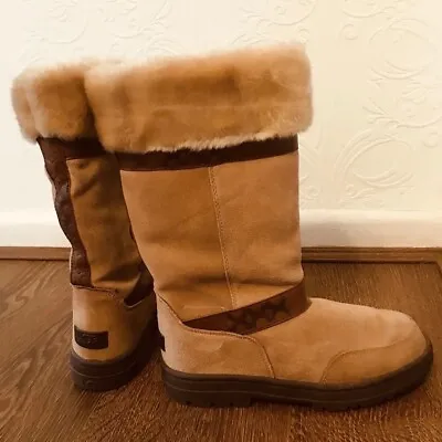 Ugg Boots Women’s Size 6 Faux Fur Lined Mid-calf Winter Boots Ugg • £35