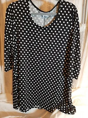 C'est La Vie Blouse XL Black Polka-dot Short Sleeve Top • $9.50