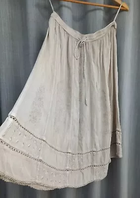 Saloos Taupe Beige Cheesecloth Boho Embroidered Full Skirt Size L 14 16 18  • £5.85