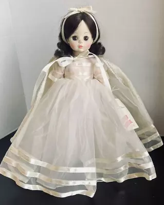 Madame Alexander 14” Snow White 1555 Vintage Doll Tag And Stand 1975 • $70.96