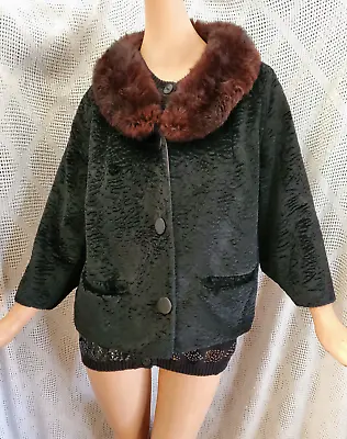 VTG 1950s A WINTER PRODUCT BLACK FAUX FUR W REAL FUR COLLAR JACKET   M - L   • $14.95