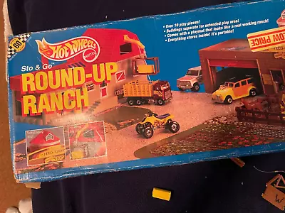 Vintage Hot Wheels 1989 Sto & Go Round Up Ranch Set Used  75 Percent Complete • $15.99