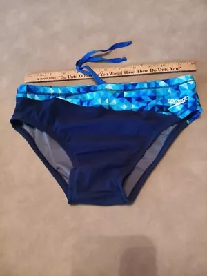Speedo Diving Swim Brief Mens Size 30. • $14.50