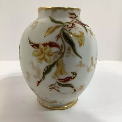 5” Antique T&V Limoges France Hand Painted Vase Gold Trim May 151892 • $45