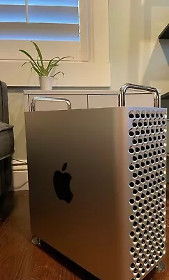 Apple Mac Pro 2019 71 2.5GHZ 28-CORE 256GB RAM 4.25TB SSD SHIPS FAST • $4500