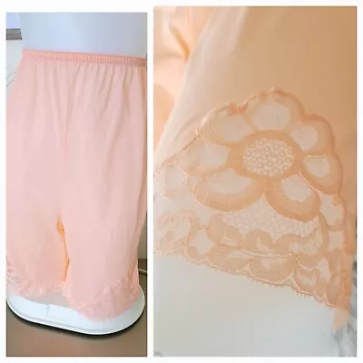 Vtg Kayser Peach Nylon Petti Pants Long Leg Panty Bloomers Lace Pillow Tab Sz 7 • $24.95