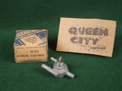 $59 • Buy NOS Delco/GM Windshield Wiper Vacuum Switch 4132634 1950s Chevrolet-Oldsmobile?