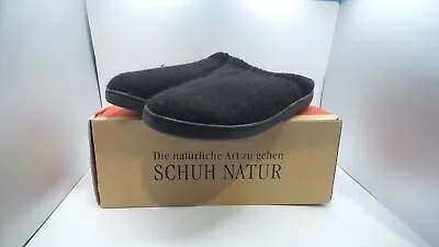 HAFLINGER AT CLASSIC Men's Black Wool Slippers (US 10/EU 43) • $62.99