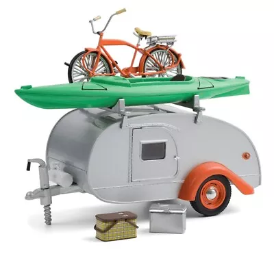 GREENLIGHT Caravan Teardrop With Kayak Bike And Accessories Scale 1/24 G • $58.28