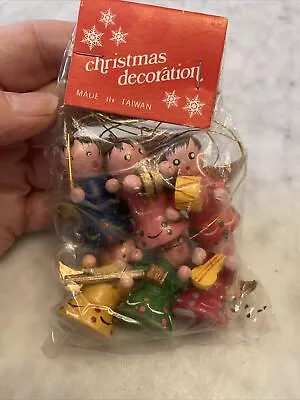 Mini Angel Ornaments Wooden Vintage Set Of 6 Orig Package • $10