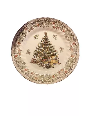 Christmas Queen's Seasons Greetings 10  Dinner Plate - England Myott Tree  • $9.90