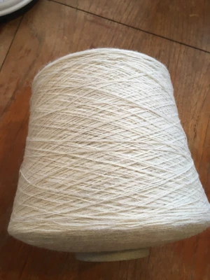 £7 • Buy Stone 2/30 Fine Knitting Machine Yarn 650 Grms - Possibly Wool 