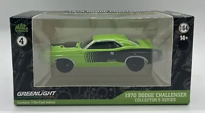 GreenLight 1:64 Mac Tools Exclusive 1970 Dodge Challenger #4 In A Series RARE! • $6.58