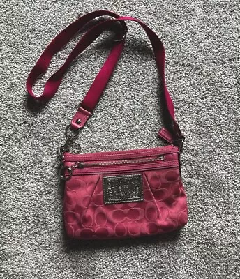 Coach Poppy Signature Pop C Glam Pink Crossbody Shoulder Bag • $20