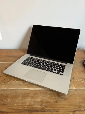 £265 • Buy MacBook Pro (Retina, 15-inch, Mid 2015) 2.8 GHz Quad-Core I7 16GB RAM 512GB SSD