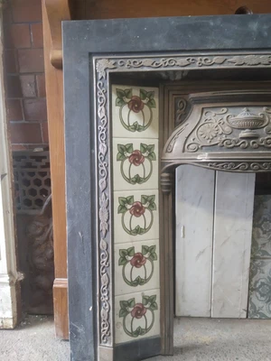 £70 • Buy Victorian Style Cast Iron Fireplace Insert With Decorative Tiles