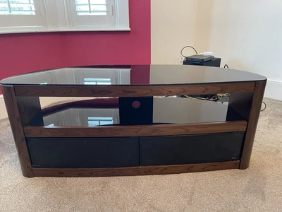 £20 • Buy AVF Burghley FS1250 Walnut TV Stand