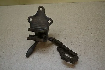 Vintage Engineers Record Forged Steel Bench Pipe Chain Vice Clamp No 181 1/8  2  • $85