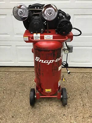 Snap On Tools 3HP Twin Cylinder Air Compressor With Wheels 230 Volt Single Phase • $1099.95