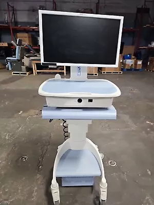 Metro 1760 Medical Cart With Monitor • $105