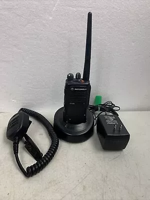 MOTOROLA HT750 VHF 136-174 MHz 16CH 5W Conventional Two-Way Radio AAH25KDC9AA3AN • $99.95