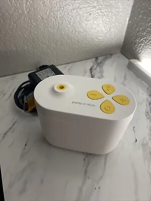 Medela Pump In Style With MaxFlow Double Electric Breast Pump • $40