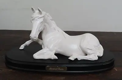 Vintage Beswick White Horse Figurine Spirit Of Peace Ceramic  Wooden Plinth • £29.95