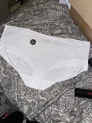 Marks And Spencer’s Size 28 Midi Rise Knickers Pants Under Wear White  • £4