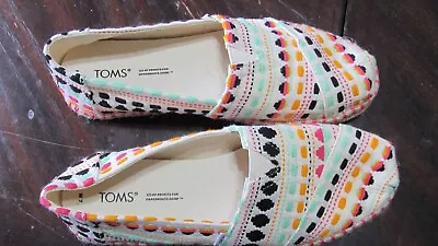 Toms Multicolor Loafer Shoe Women's Size 7 NEW • $14.95