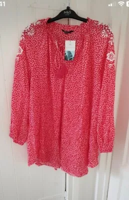  Marks & Spencer Red  Beach Cover Up Size M  14-16 BNWT • £4.99