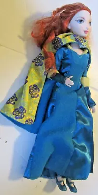 BRAVE Princess MERIDA Doll Gown Reversible Cape & Shoes 10.5  Disney • $15.99