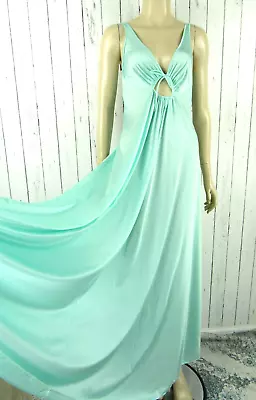 Vintage Olga Nightgown Nylon Mint Green Keyhole Opening Long Sweep Size 34 S • $59