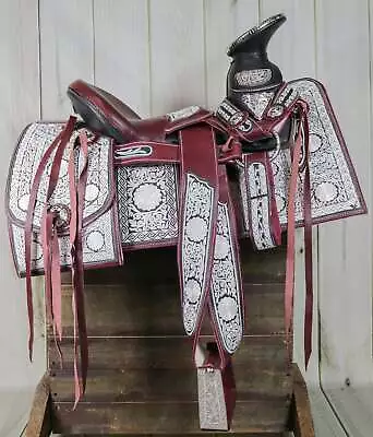 15.5  Montura Vino Bordada Diseno Flor Horse Saddle Embroidered • $1413