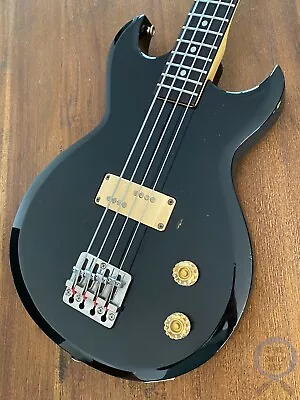 Aria Pro II Bass Cardinal Series MIJ 1984 Black 32” Medium Scale • $482.55